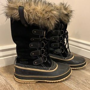 Women’s Sorel Joan of Arctic Lace Boot